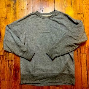 2012 Levi’s grey sweatshirt. L.